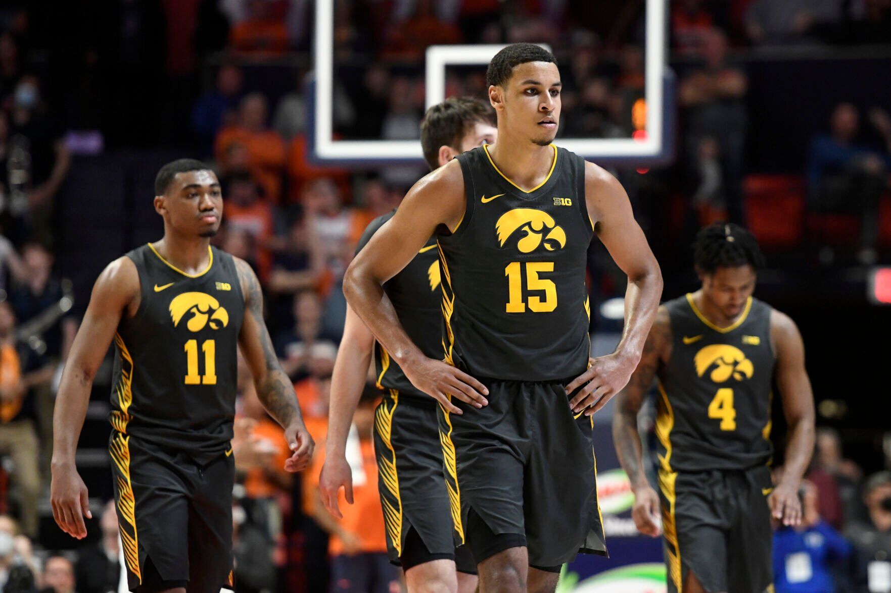Iowa Illinois Basketball